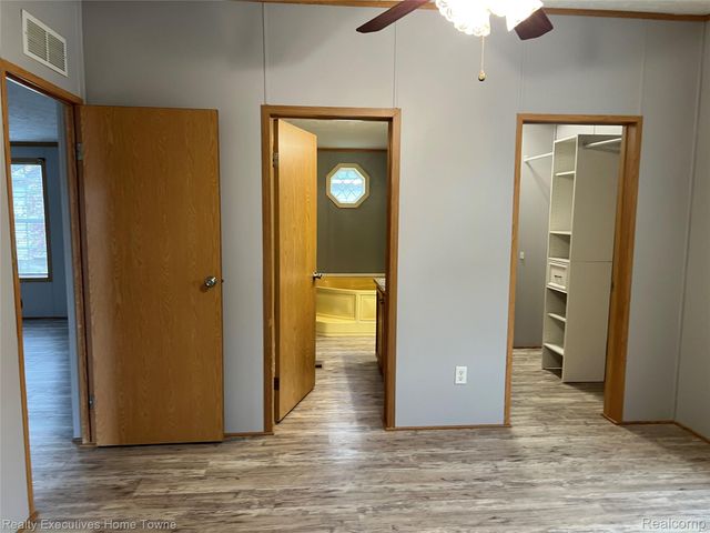 3763 CROSS CREEK, Dryden Township, MI 48428