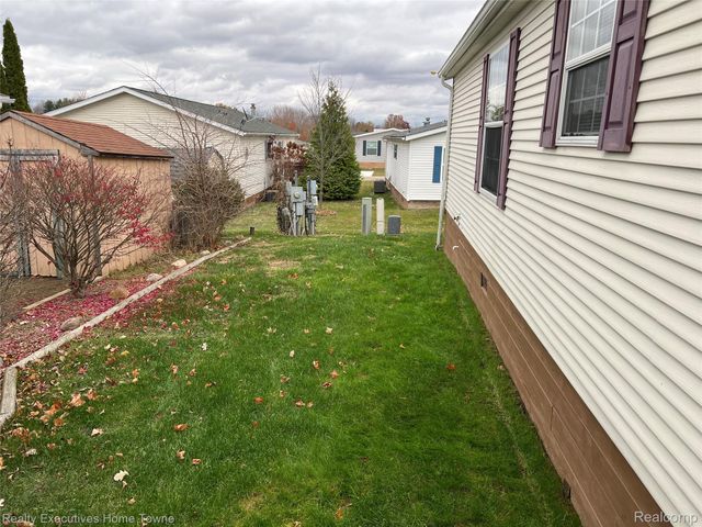 3763 CROSS CREEK, Dryden Township, MI 48428