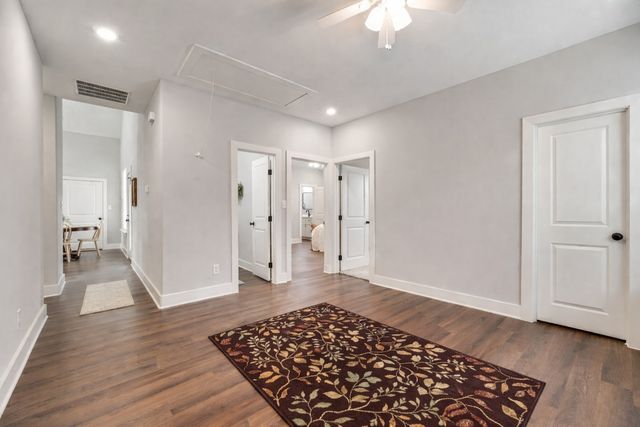 109 Vaughn Meadows Drive, Tom Bean, TX 75491
