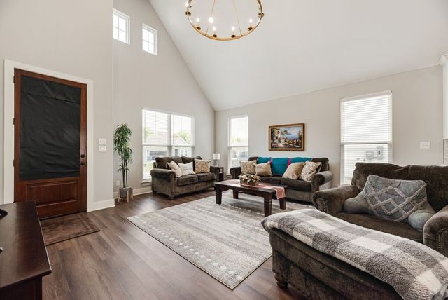 109 Vaughn Meadows Drive, Tom Bean, TX 75491