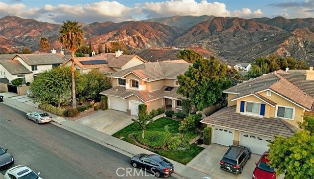 14218 Yellowstone Lane, Canyon Country (santa Clarita), CA 91387