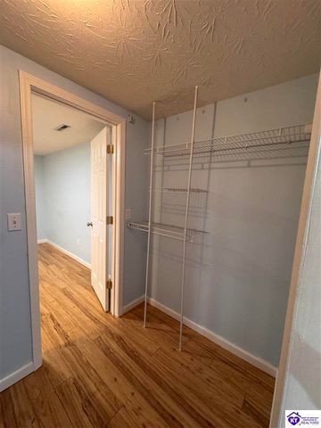 108 Wedgewood Court, Radcliff, KY 40160