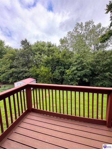 108 Wedgewood Court, Radcliff, KY 40160