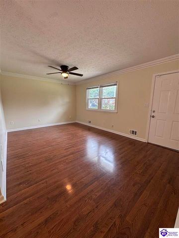 108 Wedgewood Court, Radcliff, KY 40160