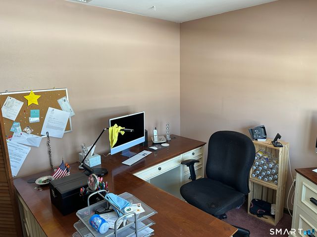 33 Sky View Circle, Hamden, CT 06514