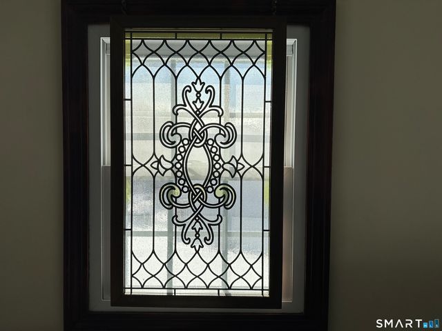 33 Sky View Circle, Hamden, CT 06514