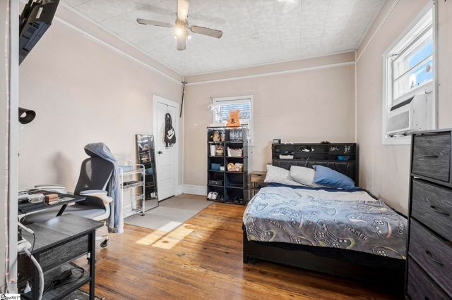 343 Main Street, Converse, SC 29329