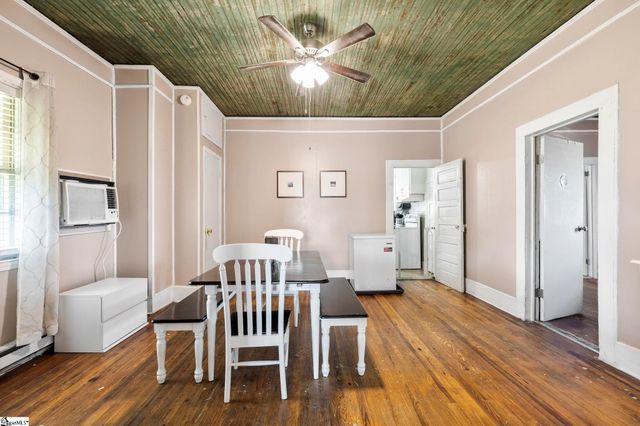 343 Main Street, Converse, SC 29329