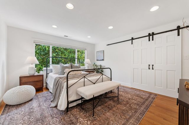 688 57th ST, Oakland, CA 94609