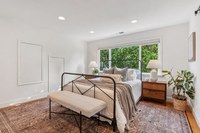 688 57th ST, Oakland, CA 94609