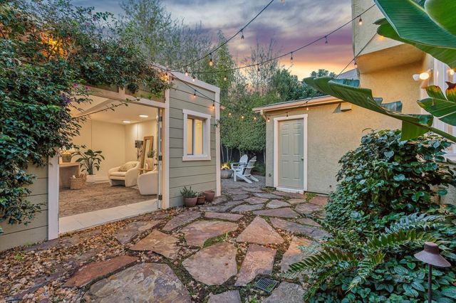 688 57th ST, Oakland, CA 94609