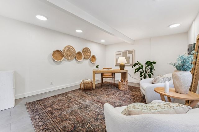 688 57th ST, Oakland, CA 94609