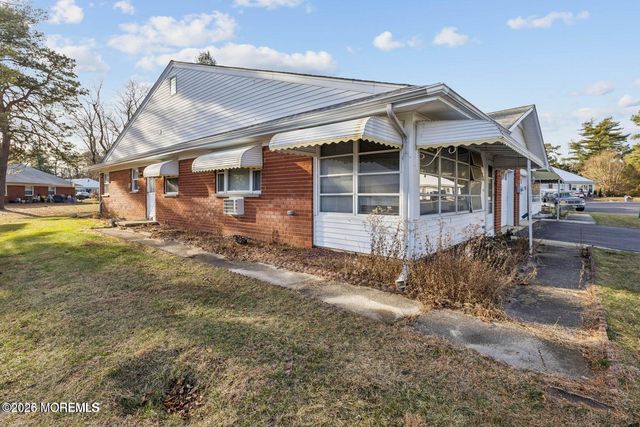 110 A Fairway Lane, Whiting, NJ 08759