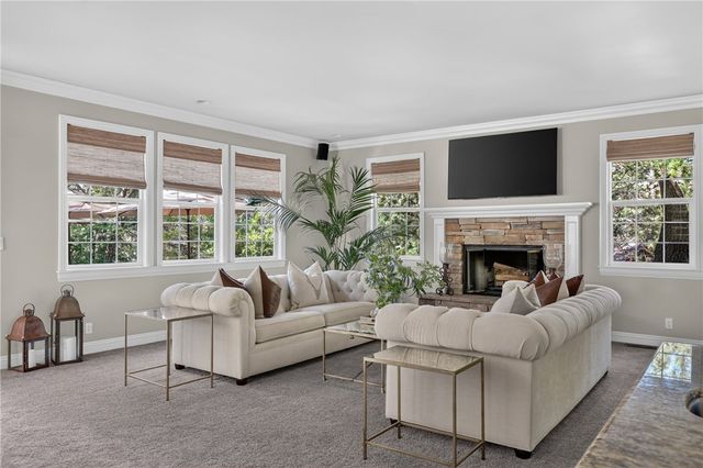 28462 North Bay Road, Lake Arrowhead, CA 92352