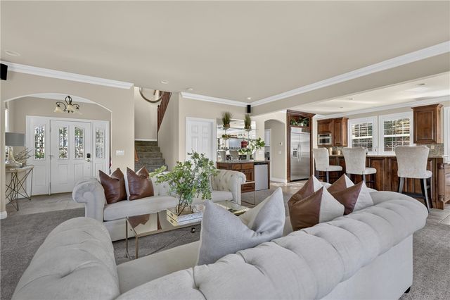 28462 North Bay Road, Lake Arrowhead, CA 92352