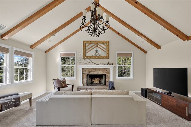 28462 North Bay Road, Lake Arrowhead, CA 92352