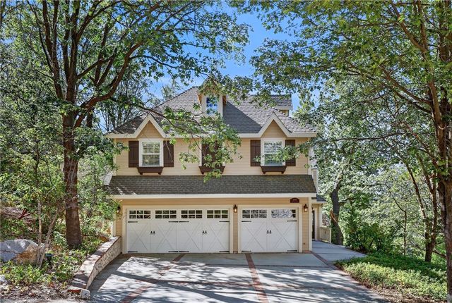 28462 North Bay Road, Lake Arrowhead, CA 92352
