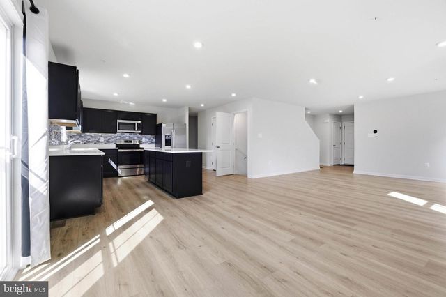 103 CHARLOTTE ST, Hagerstown, MD 21740