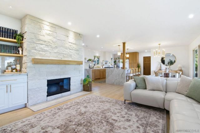9165 San Juan Place, La Mesa, CA 91941