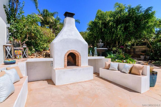 9165 San Juan Place, La Mesa, CA 91941