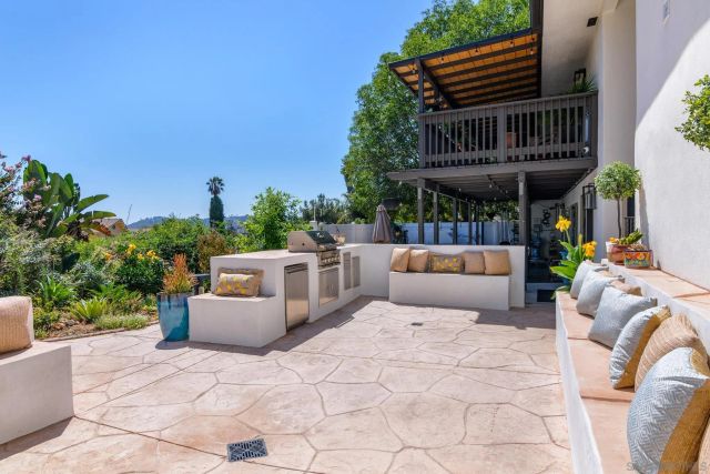9165 San Juan Place, La Mesa, CA 91941