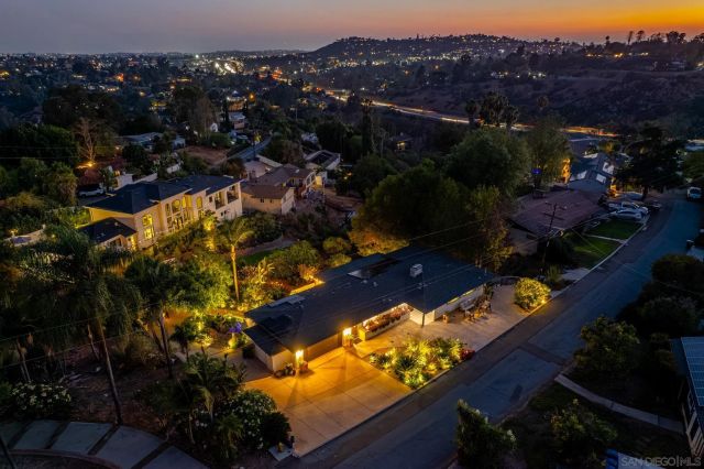 9165 San Juan Place, La Mesa, CA 91941