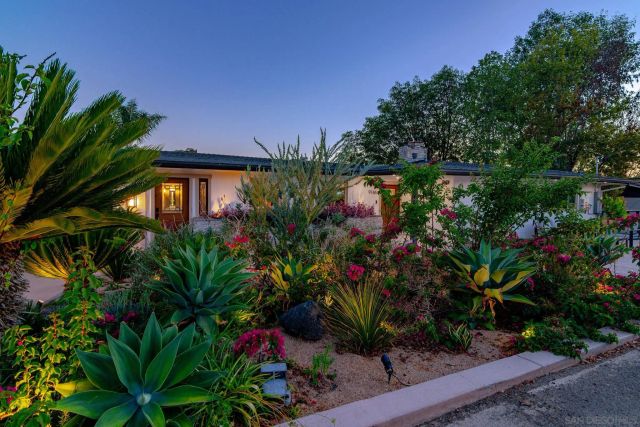 9165 San Juan Place, La Mesa, CA 91941