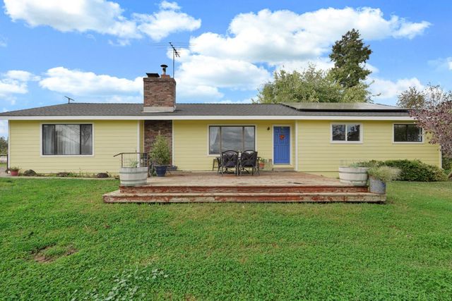 4317 Curran Rd, Ione, CA 95640