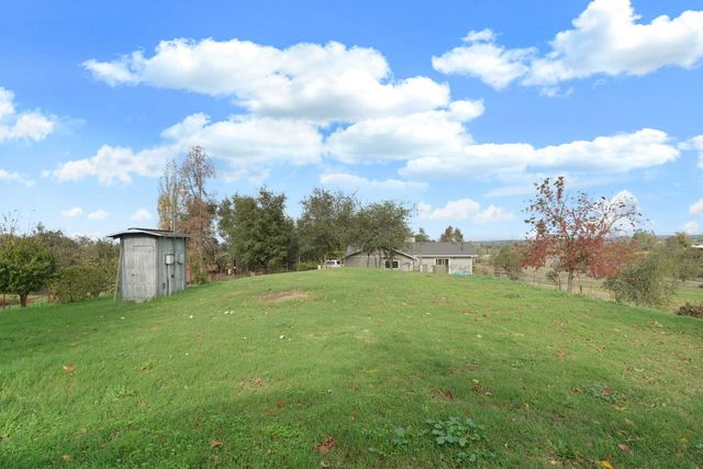 4317 Curran Rd, Ione, CA 95640