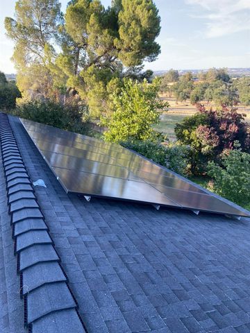 4317 Curran Rd, Ione, CA 95640