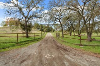 4317 Curran Rd, Ione, CA 95640