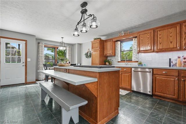 3862 Mount Vernon Boulevard, Norton, OH 44203