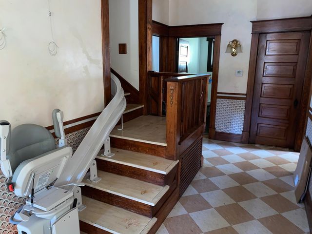 213 Jasper Street, Aurora, MO 65605