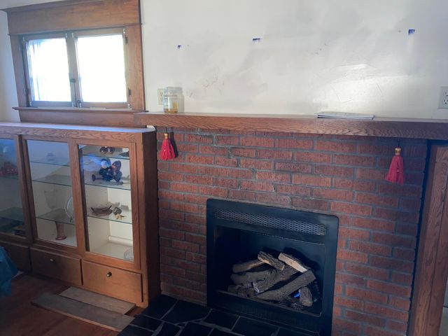 213 Jasper Street, Aurora, MO 65605