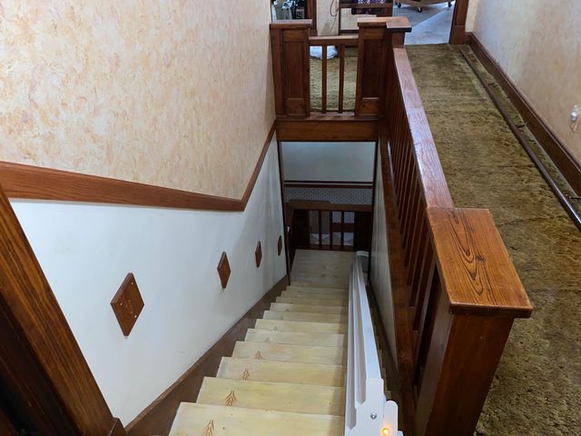 213 Jasper Street, Aurora, MO 65605