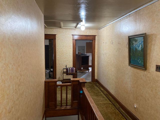 213 Jasper Street, Aurora, MO 65605