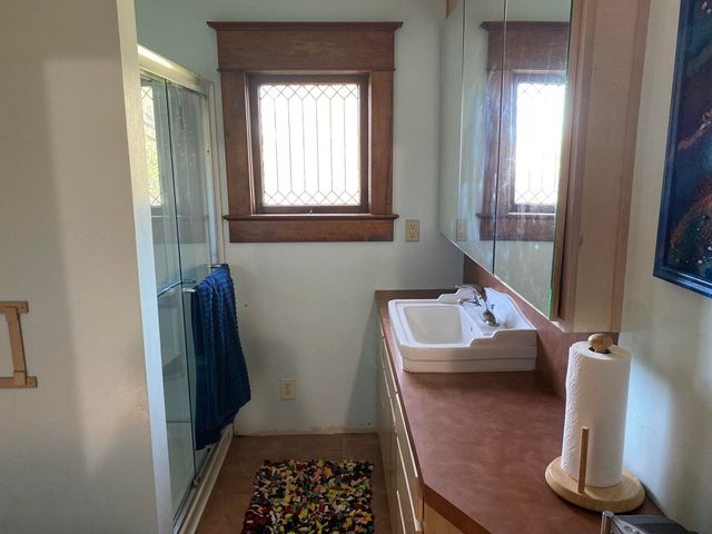 213 Jasper Street, Aurora, MO 65605