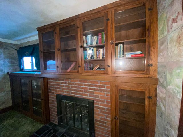 213 Jasper Street, Aurora, MO 65605