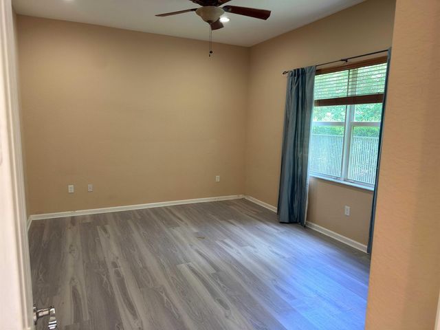 10172 White Water Lily Way, Boynton Beach, FL 33437