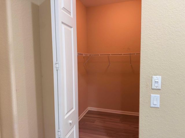 10172 White Water Lily Way, Boynton Beach, FL 33437