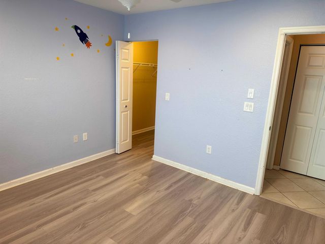 10172 White Water Lily Way, Boynton Beach, FL 33437