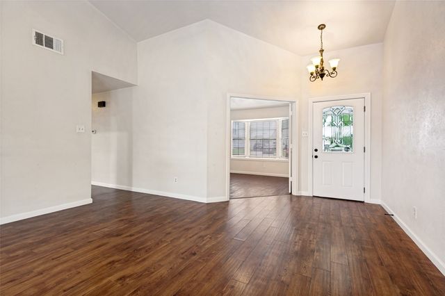 1616 Wickford Drive, Arlington, TX 76018
