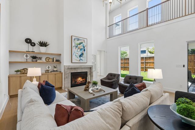 6402 Kenwood Avenue, Dallas, TX 75214