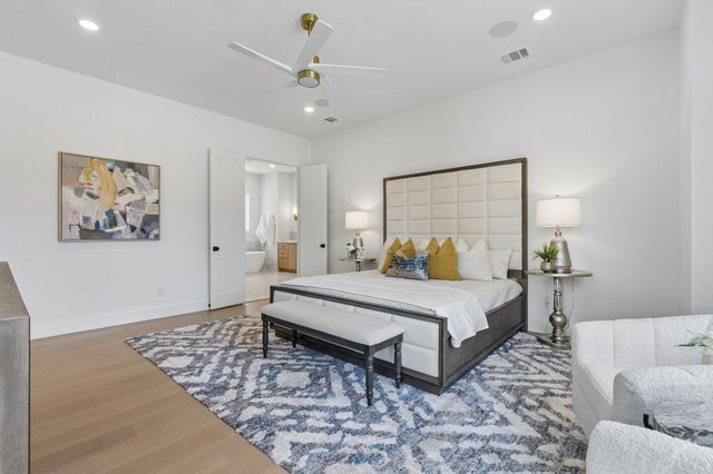 6402 Kenwood Avenue, Dallas, TX 75214