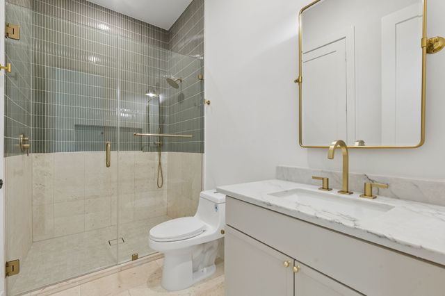 6402 Kenwood Avenue, Dallas, TX 75214