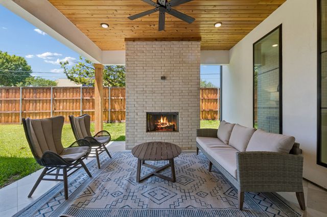 6402 Kenwood Avenue, Dallas, TX 75214