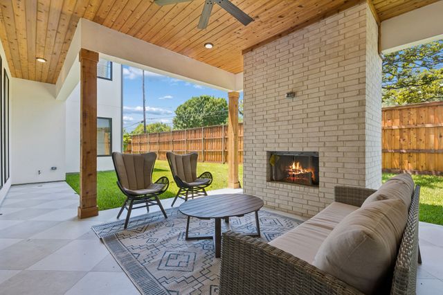 6402 Kenwood Avenue, Dallas, TX 75214