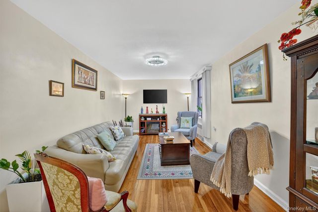 3535 Kings College Place 3F, Bronx, NY 10467
