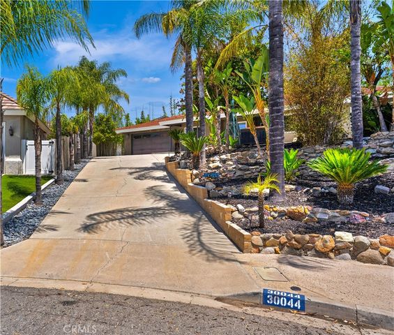 30044 Little Harbor Drive, Canyon Lake, CA 92587