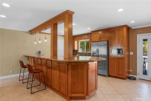 30044 Little Harbor Drive, Canyon Lake, CA 92587